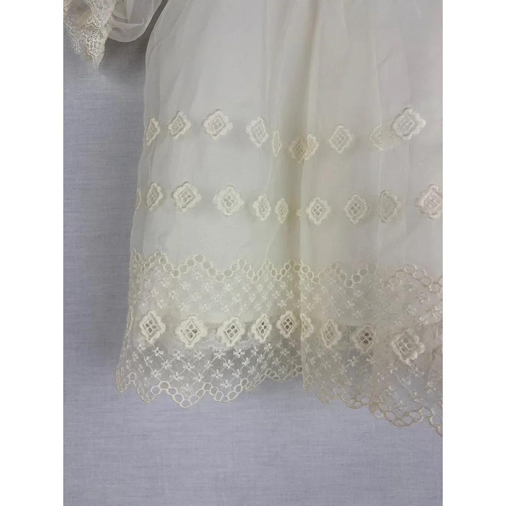 Vintage‎ White Sheer Embroidered Baby Christening Gown Lace Trim Ribbon Tie 9M